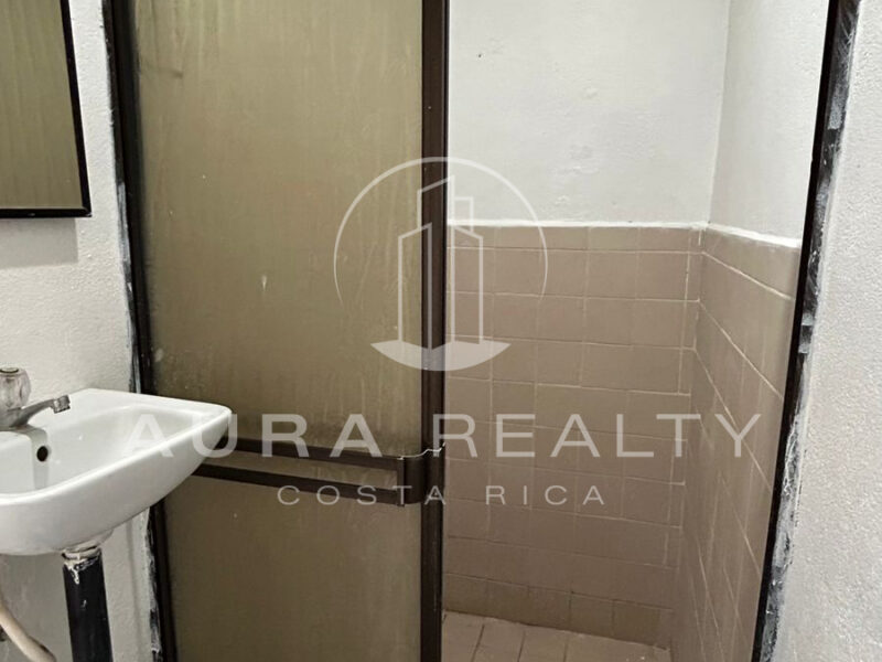 Cabinas Zona Comercial Parrita