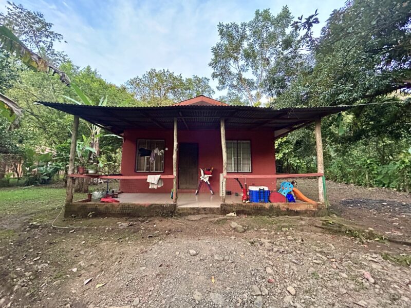 Lote Residencial en Londres de Quepos