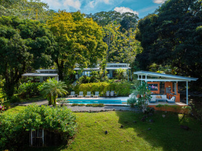 Exclusiva propiedad con vistas al océano, residencias independientes y potencial de desarrollo hotelero en Escaleras, Dominical