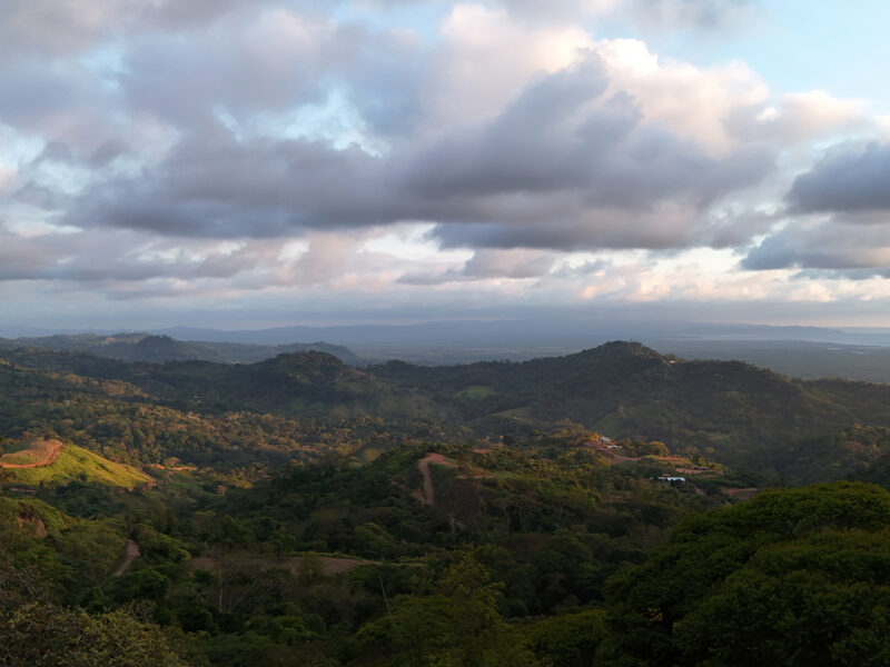 Vista al Mar y a la Montaña en Stairway to The Stars