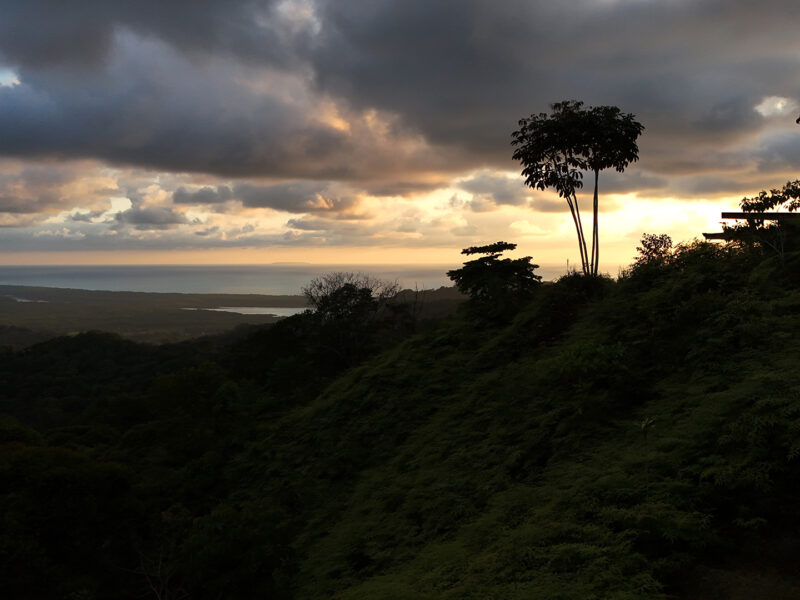 Vista al Mar y a la Montaña en Stairway to The Stars